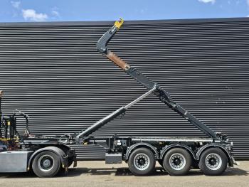 ABROLLKIPPER / 25T HOOKLIFT / LIFT AXLE